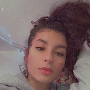 Meet your Posher, Lejla